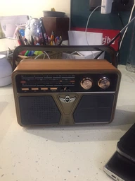Аккумуляторный радиоприемник аудиосистема с пультом управления и Bluetooth радио Kemai Retro (MD-507BT)