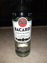 Ром Bacardi Carta Blanca от 6 месяцев выдержки 0.5 л 40% (5010677013918) фото от покупателей 5