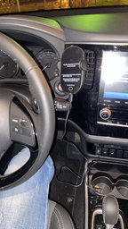 Бездротовий автомобільний зарядний пристрій Xiaomi MI QI Car Wireless Charger WCJ02ZM (GDS4108CN/GDS4127GL) фото від покупців 7
