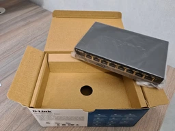 Коммутатор D-Link DGS-1008D (DGS-1008D) фото от покупателей 15