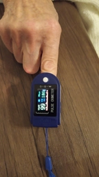Пульсоксиметр на палець пульсометр оксиметр апарат прилад для вимірювання виміру сатурації кисню в крові LK88 (lk-883) фото від покупців 17
