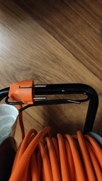 Удлинитель на катушке Emos P092501 50м с выкл (ПВХ 3х1,5мм 3680W)
