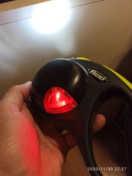 Фонарик на рулетку-поводок Flexi LED USB Ø=7 см Черный (44216) фото от покупателей 5