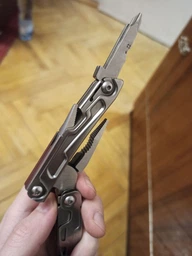 Мультиинструмент Leatherman Rev с чехлом Серый фото от покупателей 6