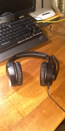 Наушники HyperX Cloud Stinger (HX-HSCS-BK/EE / 4P5L7AX) фото от покупателей 12