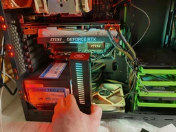 Тримач для відеокарти DeepCool GH-01 LED фото від покупців 6