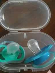 Пустышка Philips AVENT&nbsp;Ultra Air с декором 6-18 мес 2 шт для мальчиков (SCF342/22) фото от покупателей 8