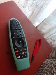 Чехол Piko TV Remote Case для пульта ДУ LG PTVRC-LG-01 Зеленый (1283126486159) фото от покупателей 9