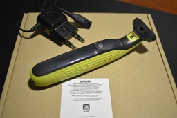 Электростанок (триммер) Philips OneBlade QP2520/30 (8710103790457/8710103761143) фото от покупателей 8