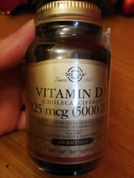 Вітамін D3, SOLGAR "Vitamin D3 (Cholecalciferol)" холекальциферол, 5000 МО (120 капсул) фото від покупців 6