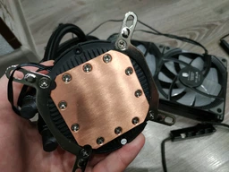 Система жидкостного охлаждения DeepCool Castle 240 RGB фото от покупателей 1