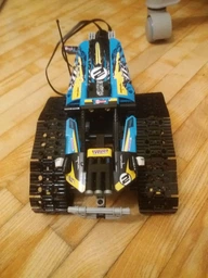 Конструктор LEGO Technic Каскадерський гоночний автомобіль на радіоуправлінні 324 деталі (42095) фото від покупців 3