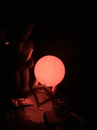 Настольный светильник Луна Moon Night Light 15 см с пультом 16 цветов / детский ночник