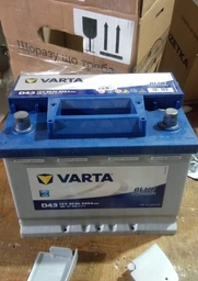 Автомобильный аккумулятор Varta Blue Dynamic 60А (+/-) D43 (540EN) (560127054) фото от покупателей 10