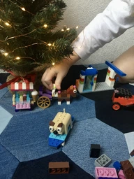 Конструктор LEGO Classic Кубики и колеса 442 детали (10715) фото от покупателей 15