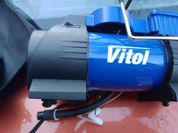 Автокомпрессор Vitol К-60 150 psi 15 A 40 л фонарь прикуриватель (К-60) фото от покупателей 1