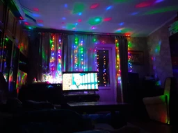 Светодиодная гирлянда штора Lux 2.5*2.5 метра занавес 240LED Белая фото від покупців 2