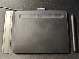 Графический планшет Wacom Intuos S Bluetooth Pistachio (CTL-4100WLE-N) фото от покупателей 1