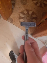Набор бритв без сменных катриджей BIC Flex 3 Classic 3 шт (3086123242517) фото от покупателей 12