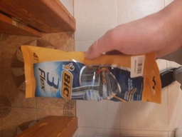 Набор бритв без сменных катриджей BIC Flex 3 Classic 3 шт (3086123242517) фото от покупателей 13