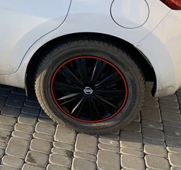 Автомобільні ковпаки Argo Giga R R16 4 шт. Чорний/Червоний обід (з логотипом Nissan)