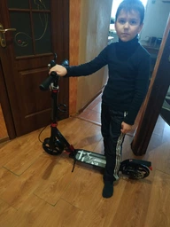 Дитячий самокат Scale Sports (ss-08) + LED-ліхтарик Чорний фото від покупців 11