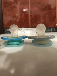 Пустышка Philips AVENT Ultra Air 18+ мес 2 шт (SCF349/24)