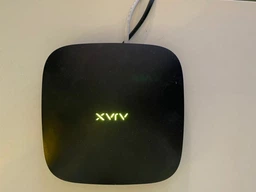 Интеллектуальная централь Ajax Hub Plus Black (GSM+Ethernet+Wi-Fi+3G) (000012233) фото от покупателей 1
