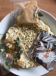 Лапша быстрого приготовления Курица с грибами JML 109г