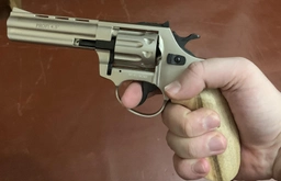 Револьвер флобера ZBROIA PROFI-4.5" (сатин / дерево) фото от покупателей 2