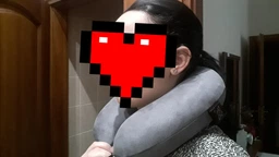 Подушка Coverbag для путешествий серая