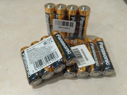 Батарейки Panasonic Alkaline Power щелочные AA пленка, 4 шт (LR6T/4S) фото от покупателей 7