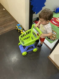 Игрушечная тележка супермаркет с овощами детская KINDERWAY (36-003)