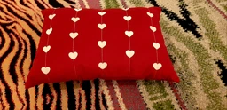 Декоративна подушка PiLLowDesign Сердечка червона 36 х 50 (108) фото від покупців 3