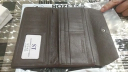 Кошелек-клатч женский ST Leather из натуральной кожи большой на кнопке с монетницей Коричневый 55682 фото от покупателей 2