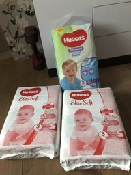 Підгузник Huggies Pants 3 для хлопчиків (6-11 кг) 88 шт (5029053564081) фото від покупців 17