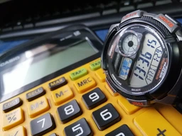 Чоловічий годинник Casio AE-1000W-1BVEF фото від покупців 2