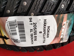 Nokian Hakkapeliitta 8 175/70 R13 82T (XL, шип)