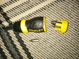 Отвертка реверсивным Stanley 0-66-358 с набором бит 6 шт фото от покупателей 4