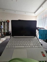 Ноутбук HP Laptop 15s-eq1003ua (1U9R9EA) Natural Silver фото від покупців 1