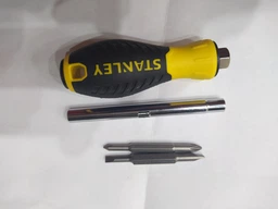 Отвертка Stanley 6 Way со сменными битами 6 в 1 190 мм (0-68-012) фото от покупателей 18