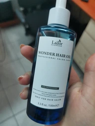 Масло для блеска и гладкости волос Lador Wonder Hair Oil, 10мл (8809500816690) фото от покупателей 1