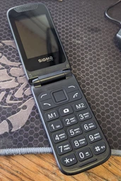 Мобільний телефон Sigma mobile X-style 241 Snap Black (4827798524718) фото від покупців 14