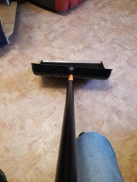 Скрепер для прибирання снігу Fiskars Solid (1052526)