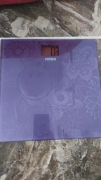 Напольные весы ROTEX RSB07-P с LCD-дисплеем до 150 кг автоматическое включение и отключение индикаторы перегрузки и заряда батареи фото от покупателей 12
