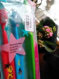 Набір дитячих зубних щіток TePe Kids Extra Soft від 3 років 4 шт (339470) (7317400000749)