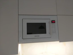 Встраиваемая микроволновая печь Gunter & Hauer EOK 2502 фото от покупателей 6