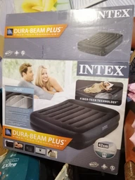 Односпальная надувная кровать Intex 64122 (99 x 191 x 42 см) Pillow Rest + Встроенный электронасос 220В фото от покупателей 12
