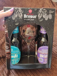 Подарочный набор пива Волинський Бровар Volynske, Weizen, Porter, Forest Ipa 0.35 л х 4 шт + бокал "Somelier" 0.4 л (4820183001658) фото от покупателей 10