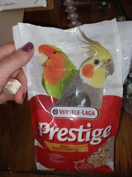 Корм для средних попугаев Versele-Laga Prestige Cockatiels зерновая смесь 1 кг (5410340218808) фото от покупателей 12